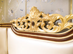 Luxury Victorian Bed