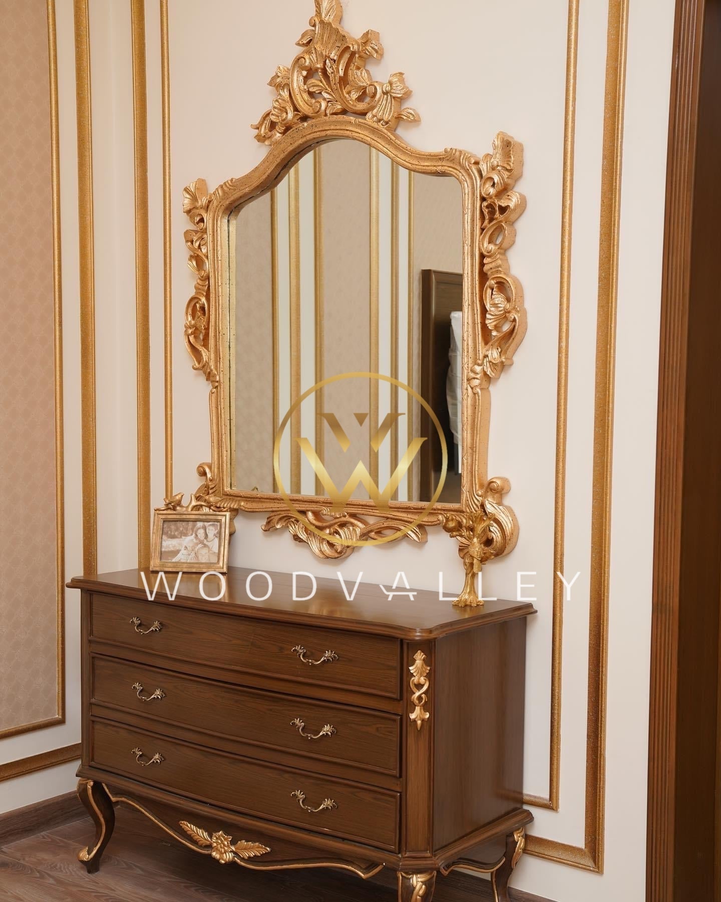 Halena Gold Bed Set