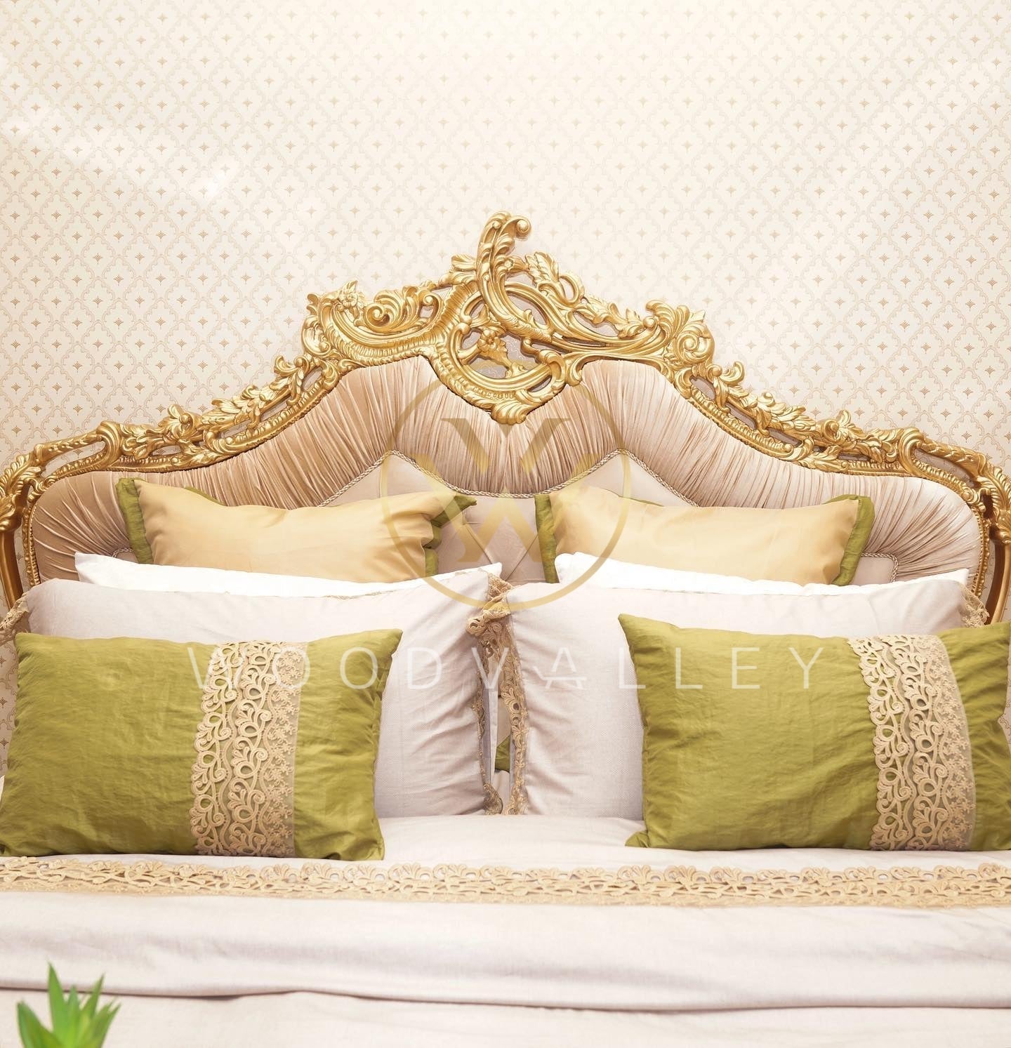 GOLD CALISTO BED SET